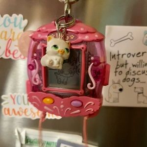 Littlest pet shop| Persian cat tamagotchi 2005 hasbro